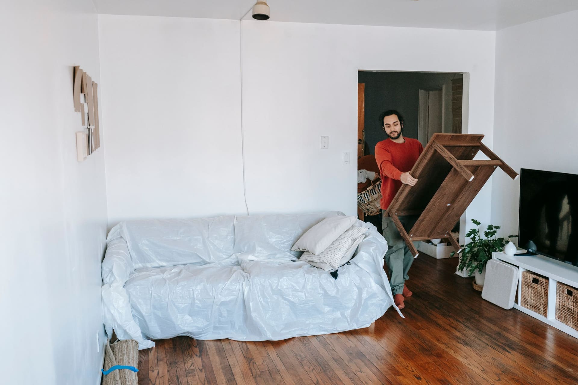 Haushaltsauflösung – leere, besenrein übergebene Wohnung nach der Räumung
